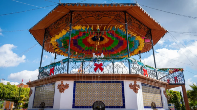 Quiosco Reyes de Juarez